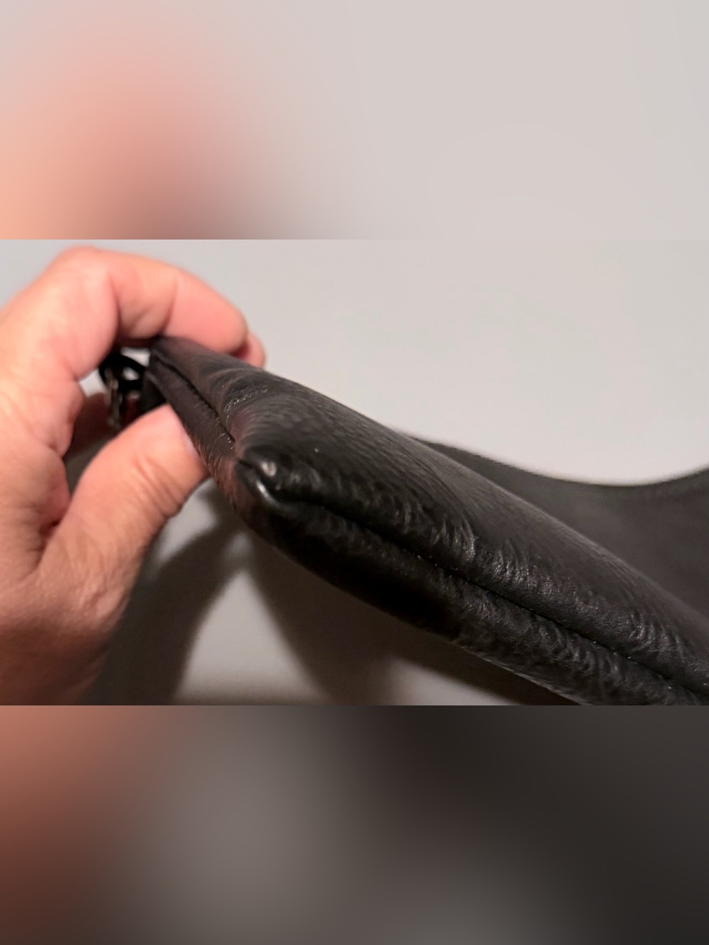 Black Leather Zip Pouch Clutch - Picture 4 of 7